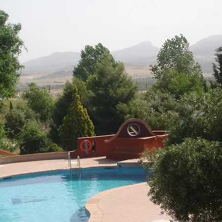 Complejo Turistico El Sur 3* روندا